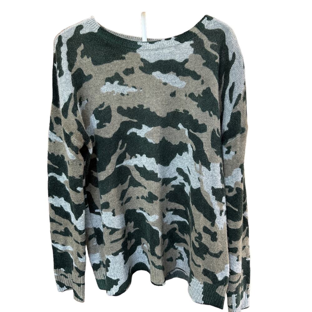 The Cashmere Project Women's Camouflage Pattern Crewneck Sweater Size Small